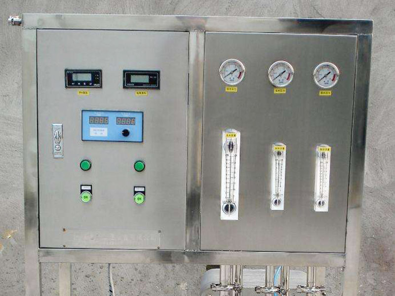 edi模塊原水首先進入水箱，經過原水泵